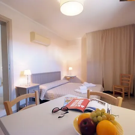 Appartamenti Procchio Apartman *