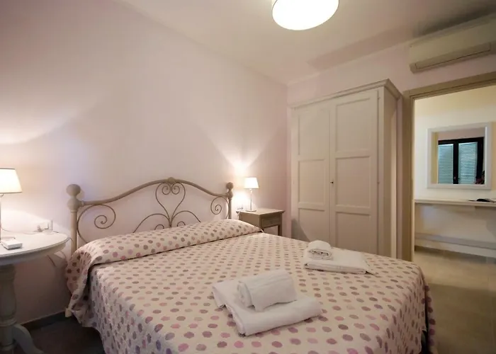 Appartamenti Procchio